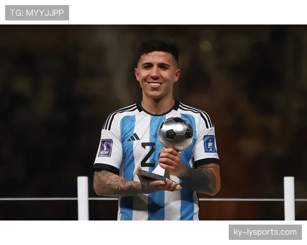 恩佐世界杯关键战贡献与战术价值含金量解析