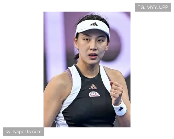 王欣瑜训练场上的严肃脸，生活里却有一堆让人羡慕的小秘密？